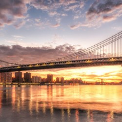 Golden hour at Manhattan Bridge